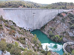 3-Barrage de  Bimont -1.jpg
